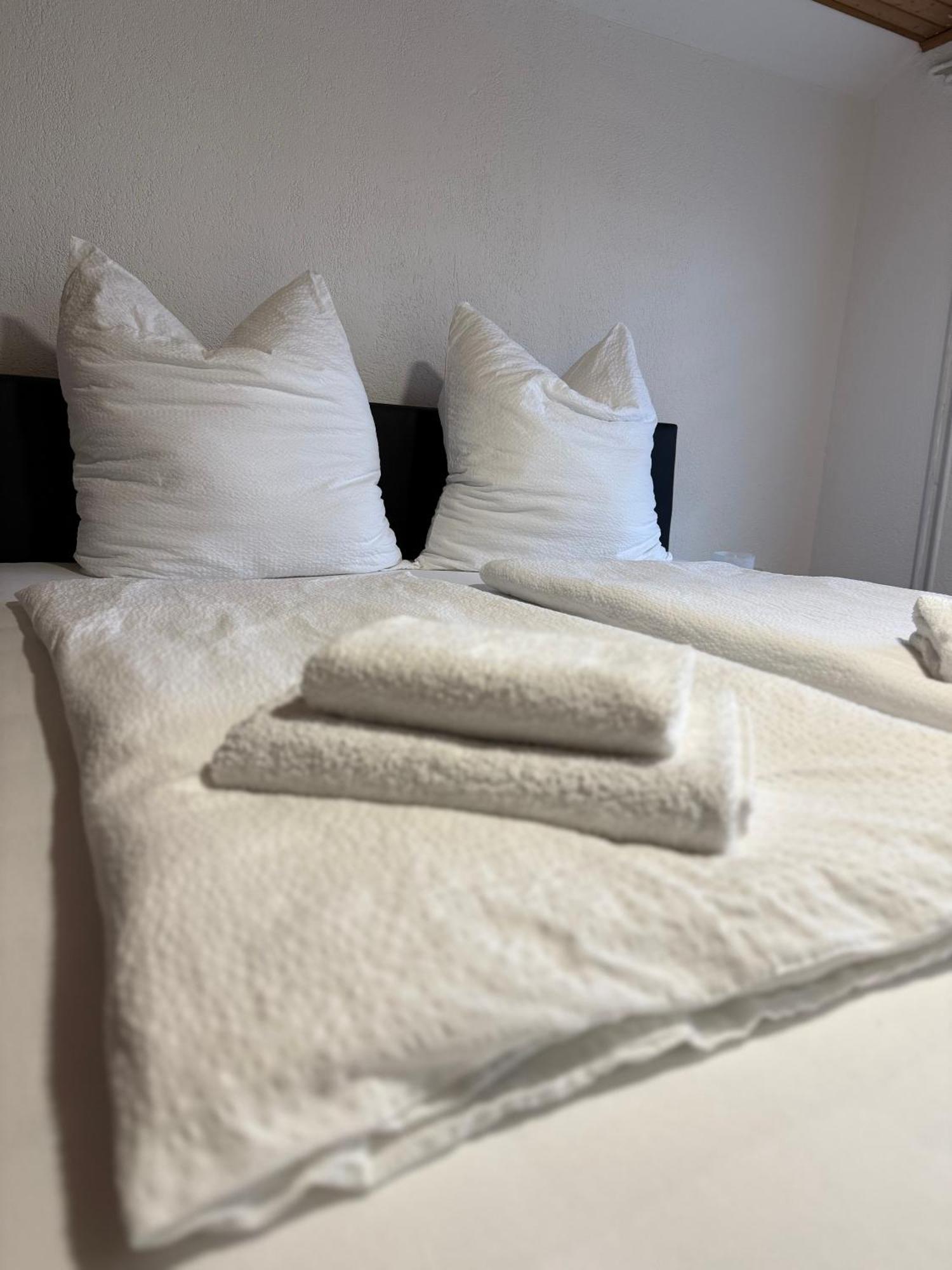 Gemuetliche 2 Zimmer Wohnung Bad Hersfeld Dış mekan fotoğraf